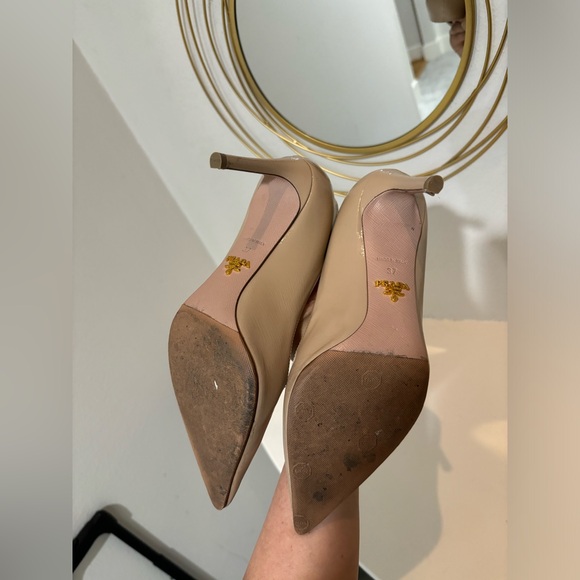 Nude Prada pumps - Picture 4 of 4